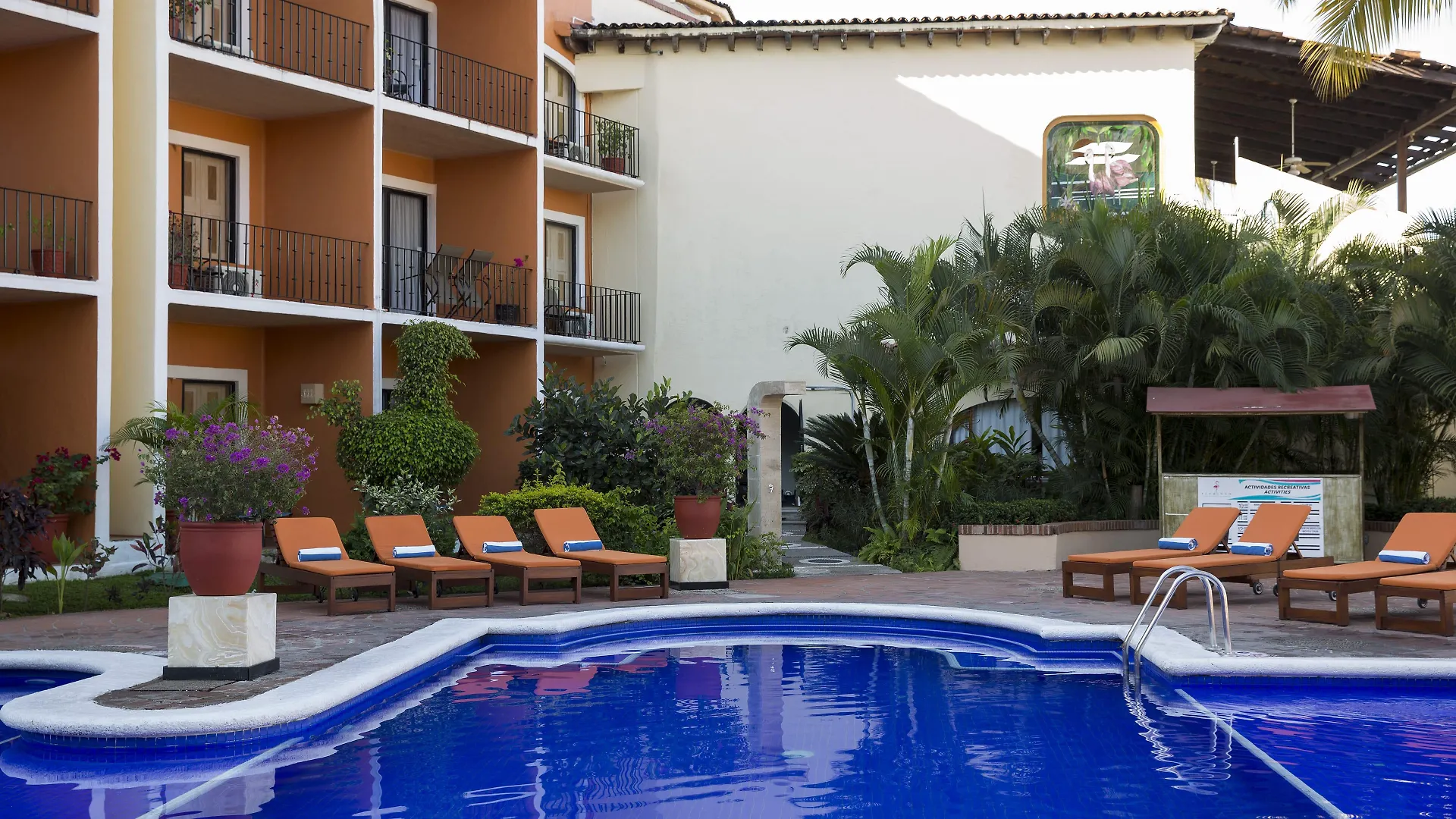 Flamingo Vallarta Hotel & Marina Пуэрто-Вальярта 4*,  Мексика