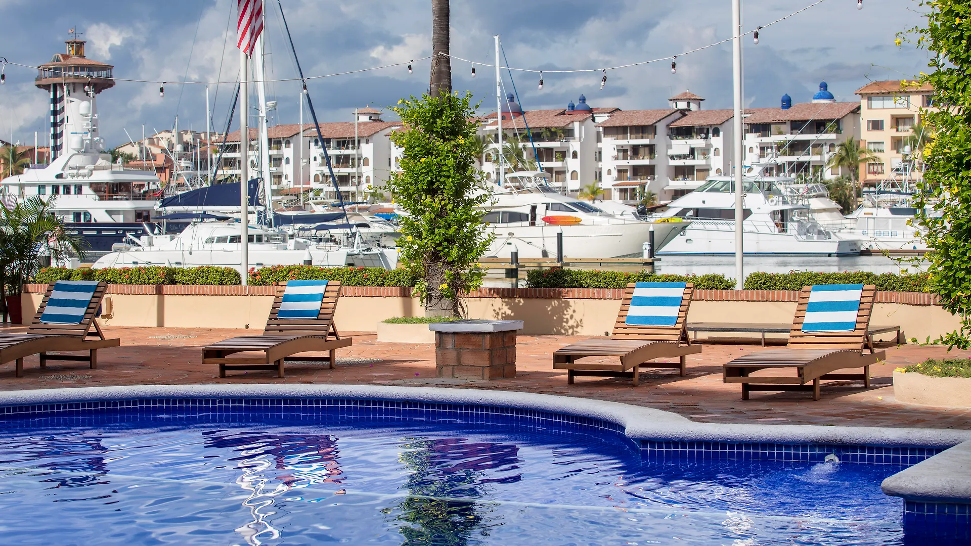 Flamingo Vallarta Hotel & Marina Puerto Vallarta